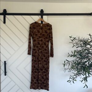 12th Tribe Brown Floral Long Sleeve Dress